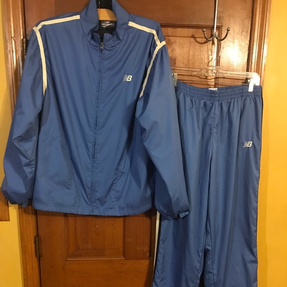 new balance jogging suit